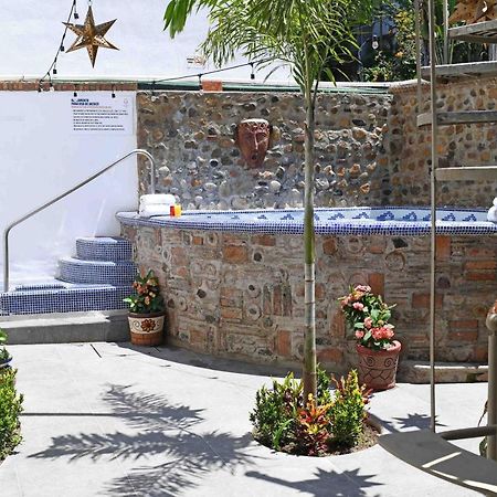 Petit Hotel Pilitas (Adults Only) Puerto Vallarta Dış mekan fotoğraf