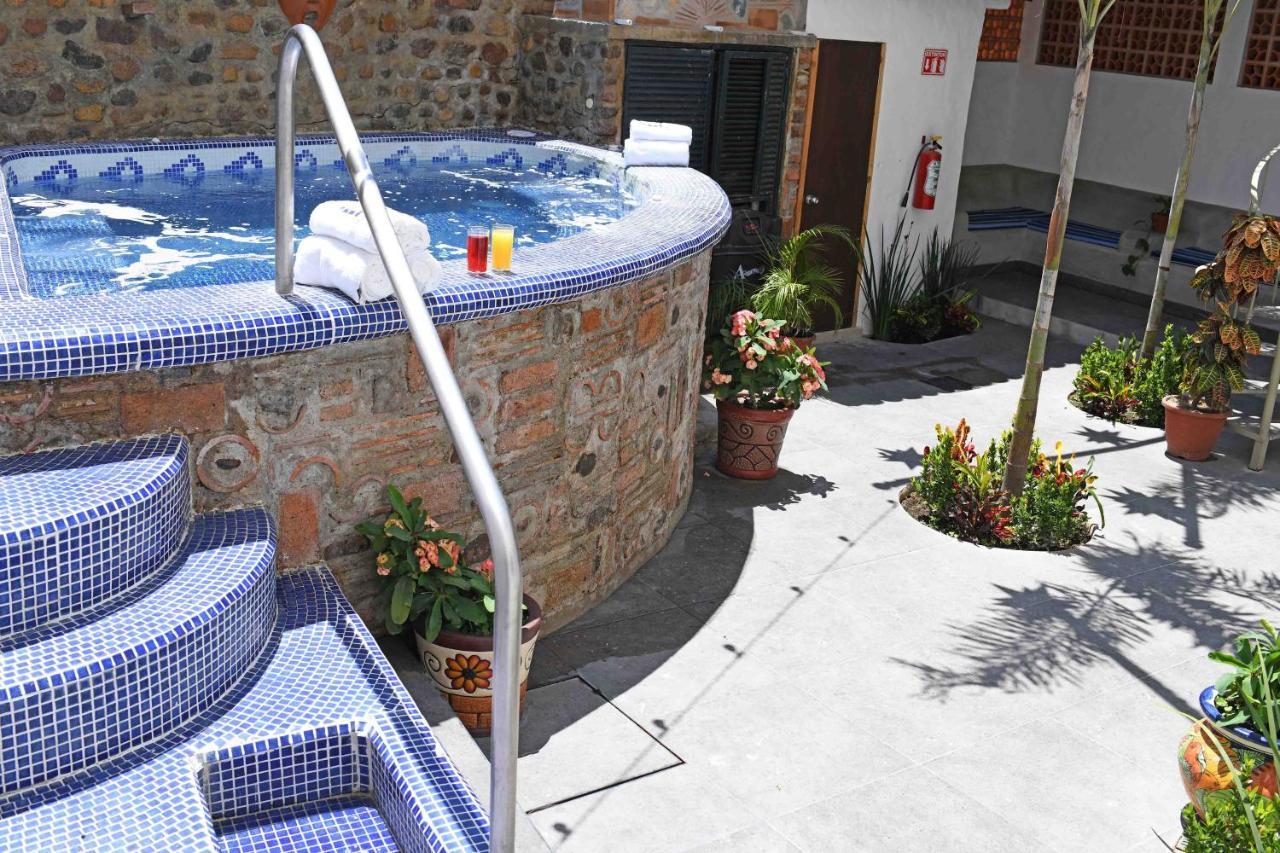 Petit Hotel Pilitas (Adults Only) Puerto Vallarta Dış mekan fotoğraf