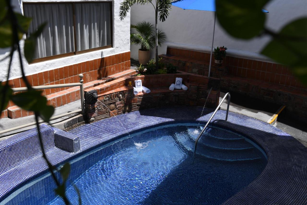Petit Hotel Pilitas (Adults Only) Puerto Vallarta Dış mekan fotoğraf
