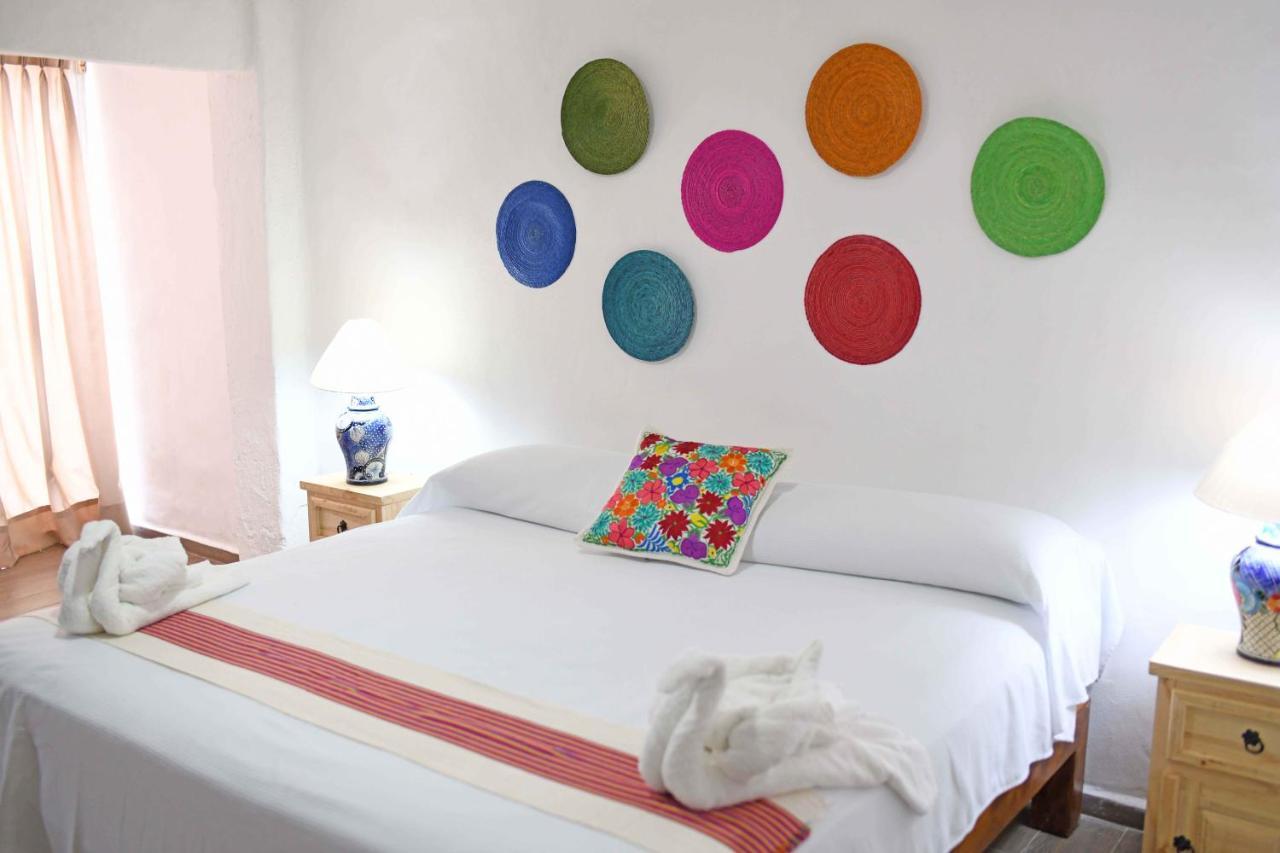 Petit Hotel Pilitas (Adults Only) Puerto Vallarta Dış mekan fotoğraf