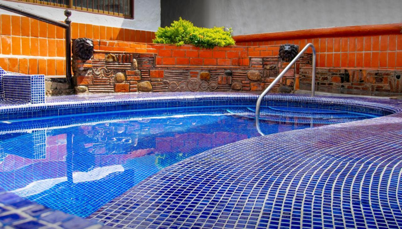 Petit Hotel Pilitas (Adults Only) Puerto Vallarta Dış mekan fotoğraf