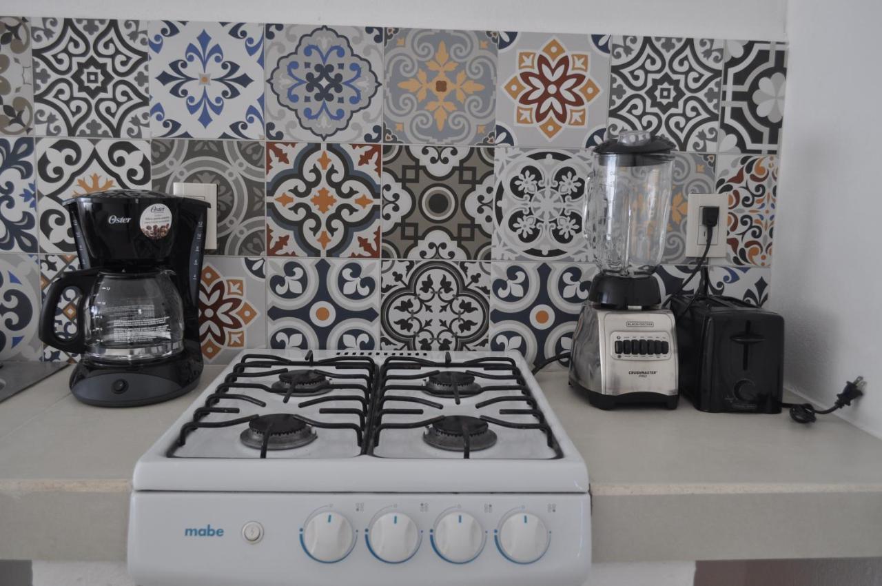 Petit Hotel Pilitas (Adults Only) Puerto Vallarta Dış mekan fotoğraf