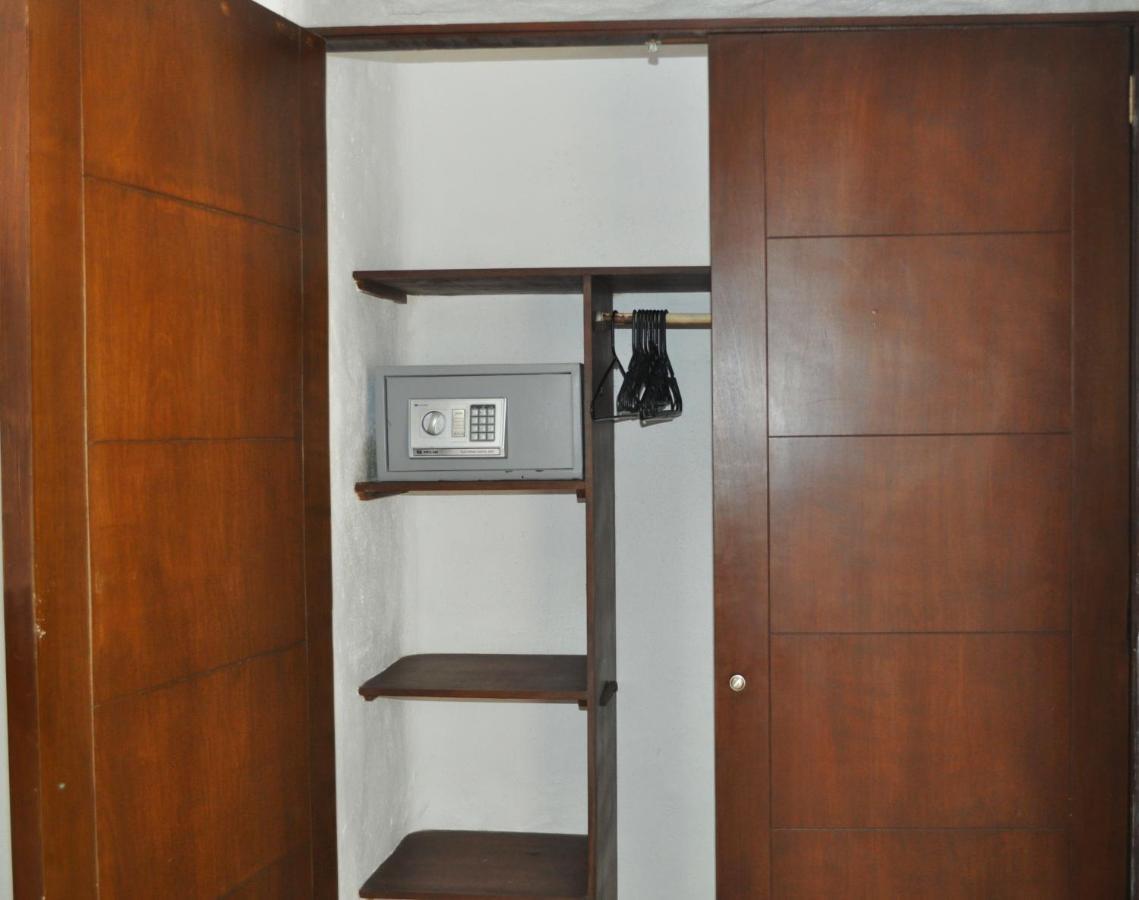 Petit Hotel Pilitas (Adults Only) Puerto Vallarta Dış mekan fotoğraf